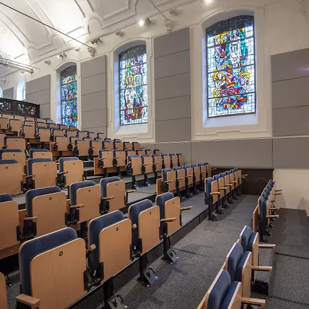 Irish College 3*