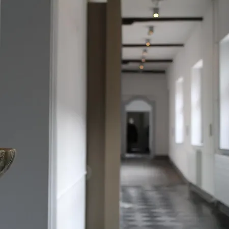 Irish College Hotel 2*