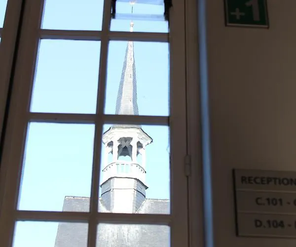 Hotel Irish College 3*