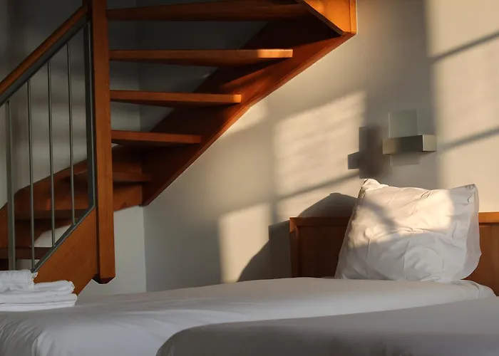 Hotel Irish College 3*